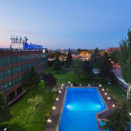 Hotel Melia Barajas Madrid Esterno foto