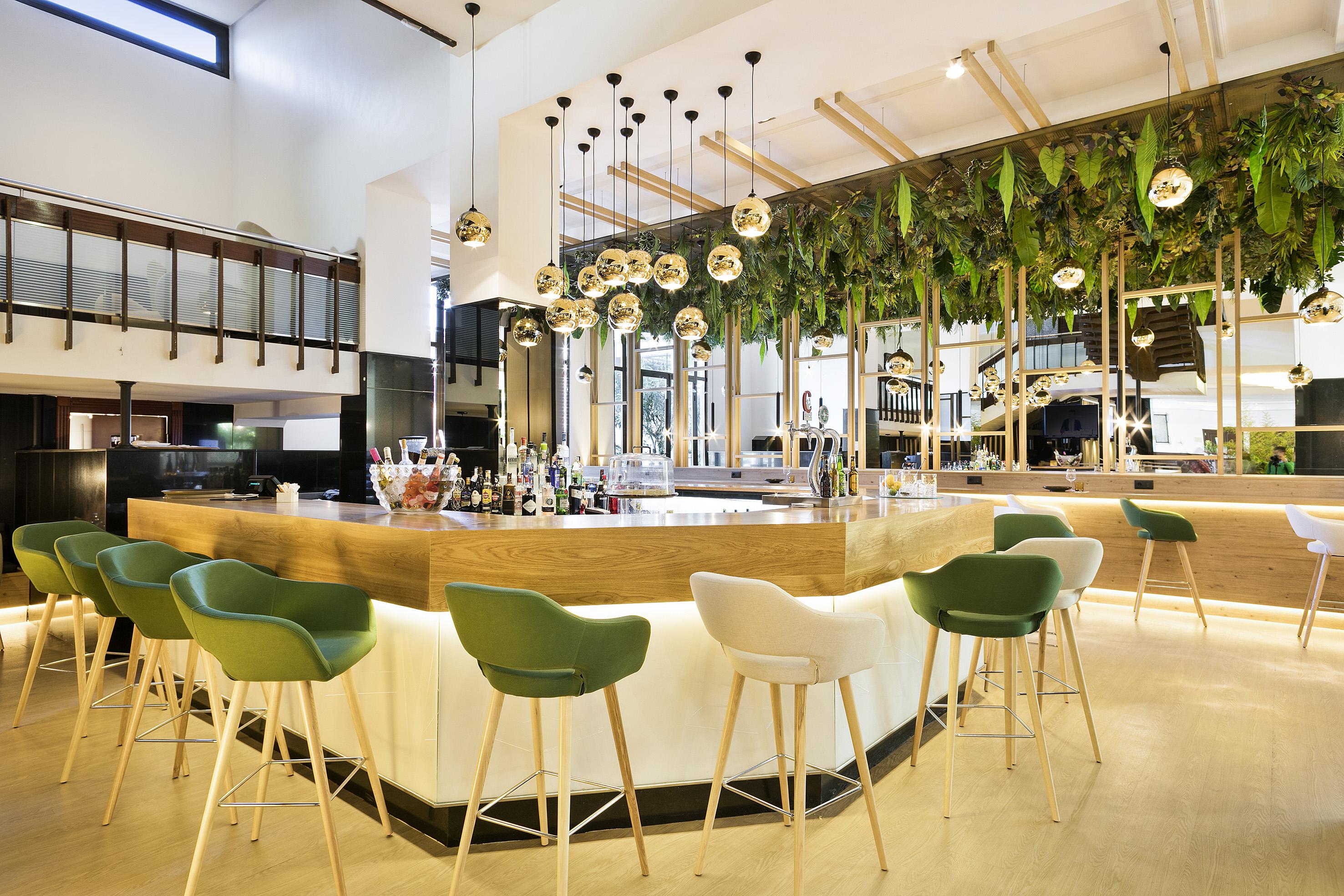 Hotel Melia Barajas Madrid Esterno foto