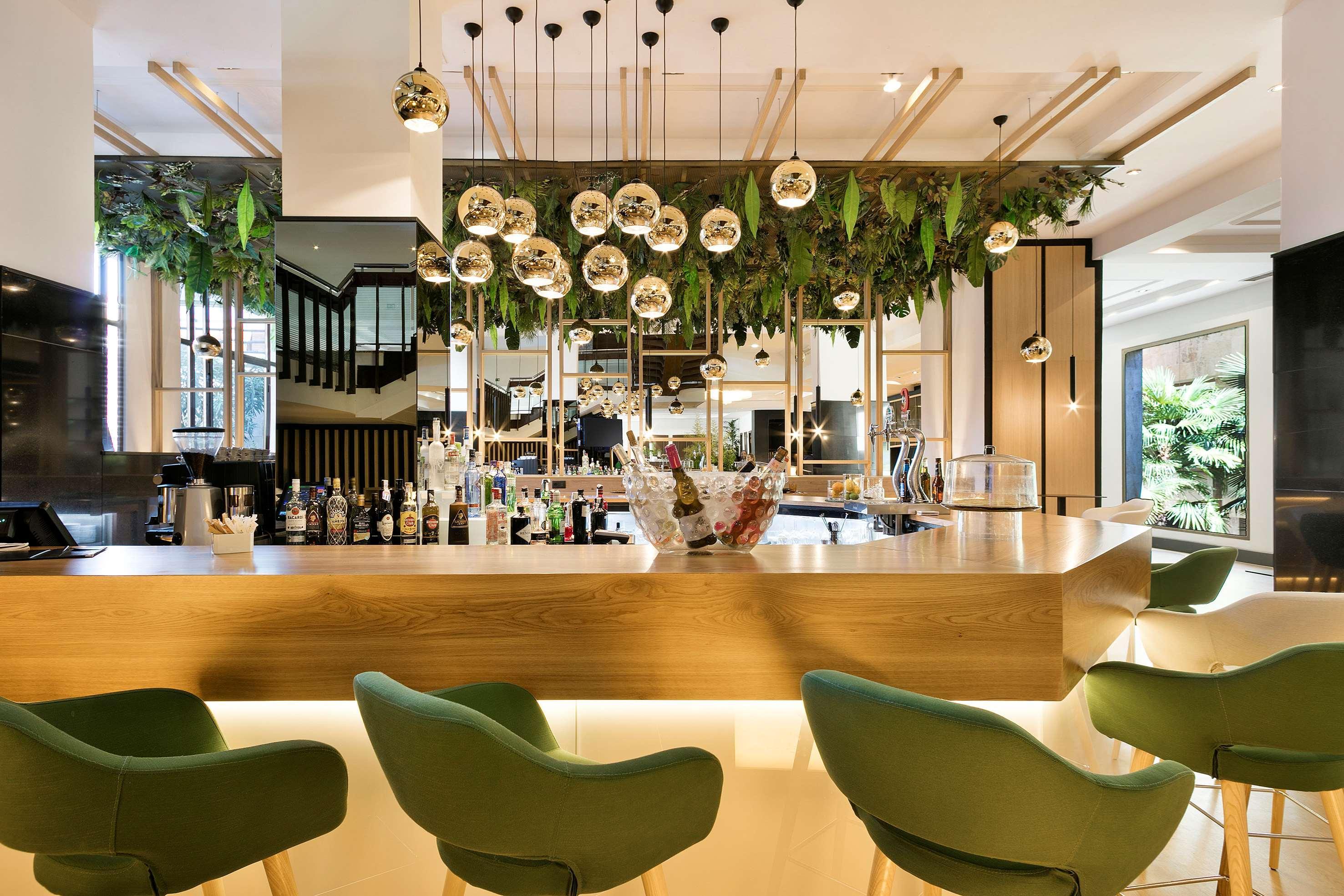 Hotel Melia Barajas Madrid Esterno foto